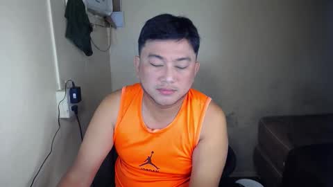 pinoy041087 online show from January 13, 1:04 pm