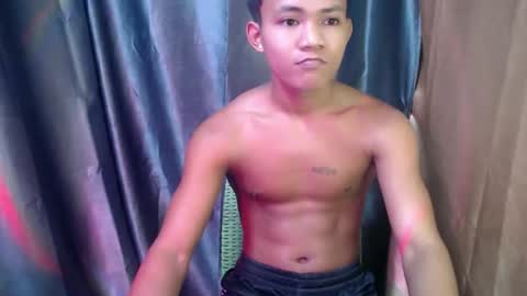 pinoy_fucker18 online show from April 28, 3:44 am