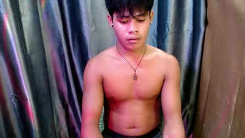 pinoy_shyboy69 online show from May 1, 7:00 am