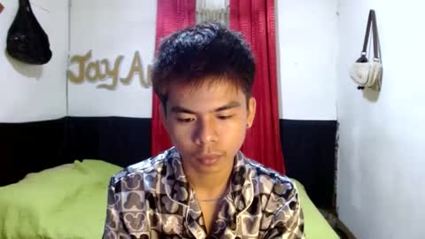 Snapshot of pinoymonstercock_xx chatting on February 9, 9:17 pm WIN WIN  JAY AR online show from February 9, 9:17 pm