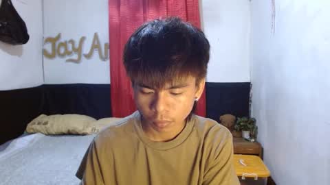 Snapshot of pinoymonstercock_xx chatting on January 19, 4:01 am WIN WIN  JAY AR online show from January 19, 4:01 am