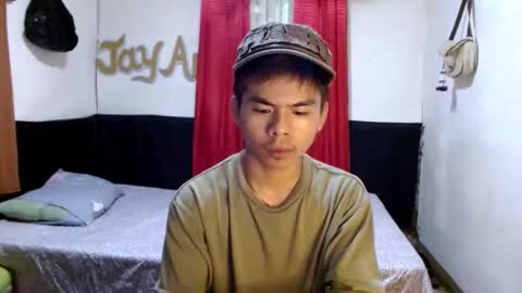 Snapshot of pinoymonstercock_xx chatting on February 19, 8:33 am WIN WIN  JAY AR online show from February 19, 8:33 am