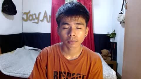 Snapshot of pinoymonstercock_xx chatting on February 9, 5:40 am WIN WIN  JAY AR online show from February 9, 5:40 am