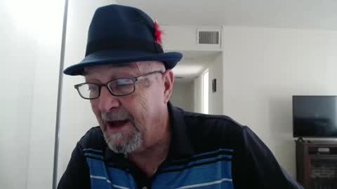 Snapshot of pipewizard chatting on January 25, 6:35 pm pipewizard online show from January 25, 6:35 pm