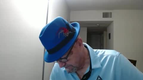 Snapshot of pipewizard chatting on January 30, 1:11 am pipewizard online show from January 30, 1:11 am