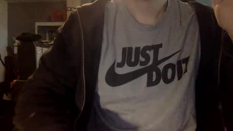 pl4yer__88 online show from April 18, 9:33 am