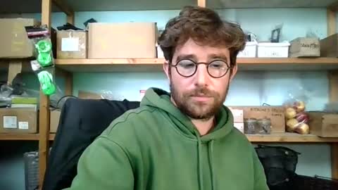 plaisirssecret online show from March 11, 11:55 am