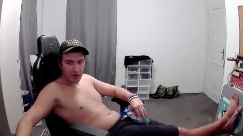 plkrisztian online show from October 26, 8:44 pm