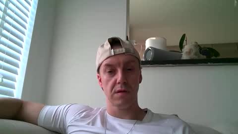 Kevin online show from November 9, 2:21 pm