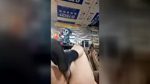 plzcumnme online show from July 18, 9:26 am