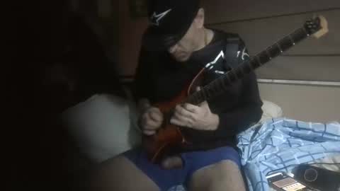 Snapshot of polishrifle3 chatting on October 14, 11:06 am jaws online show from October 14, 11:06 am