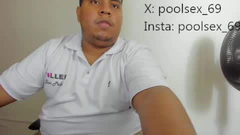 poolsexx_69 online show from October 3, 8:47 pm