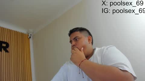 poolsexx_69 online show from September 15, 1:56 pm