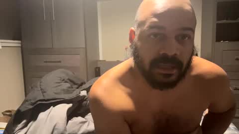 popfizzt online show from December 4, 1:53 pm