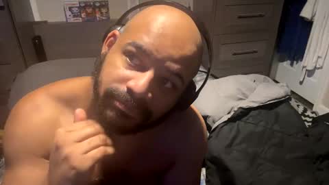 popfizzt online show from December 16, 12:38 pm