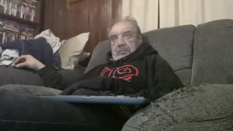 Snapshot of porkingit400 chatting on February 12, 9:52 am porkingit400 online show from February 12, 9:52 am