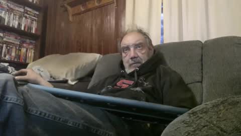 Snapshot of porkingit400 chatting on February 17, 10:36 pm porkingit400 online show from February 17, 10:36 pm