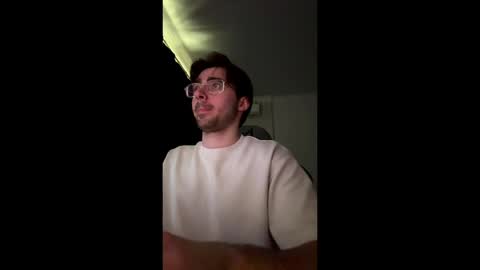 poulze online show from April 7, 10:59 am