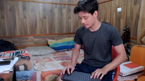 chris independent  online show from March 7, 11:46 pm