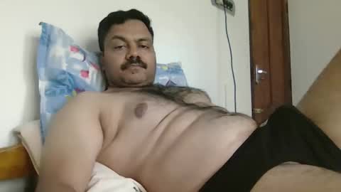 pradeep99107849 online show from March 27, 9:54 am