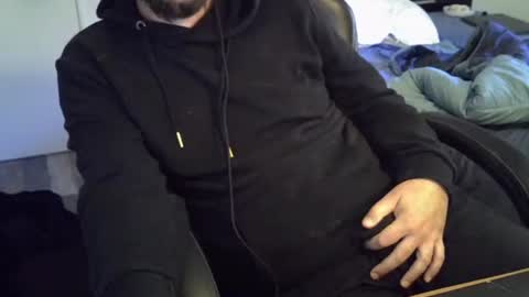 Snapshot of pralg chatting on October 12, 2:44 pm pralg online show from October 12, 2:44 pm