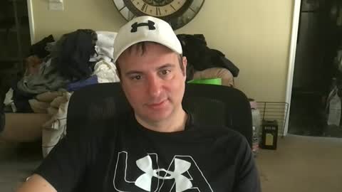 preppyguyintokink1 online show from April 11, 3:59 pm