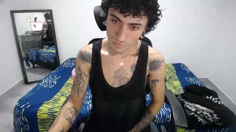 Plux online show from November 18, 7:45 am