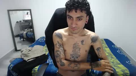 Plux online show from March 21, 7:07 pm