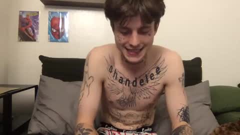 pretty boy online show from September 13, 8:37 am