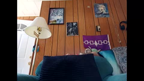 Snapshot of prettysolid7 chatting on October 17, 7:18 pm prettysolid7 online show from October 17, 7:18 pm