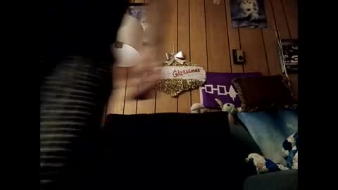 prettysolid7 online show from November 28, 11:01 am