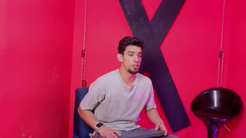 prince_arthur77 online show from February 12, 2:56 pm