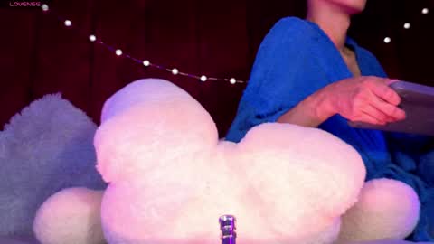 PRINCEPOPPY  online show from April 5, 1:03 am