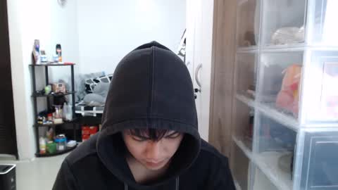 Snapshot of princeadrianx chatting on February 28, 6:54 am Prince Adrian online show from February 28, 6:54 am