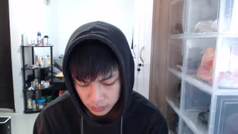 Snapshot of princeadrianx chatting on January 31, 4:47 am Prince Adrian online show from January 31, 4:47 am