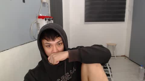 Snapshot of princeadrianx chatting on October 9, 5:07 pm Prince Adrian online show from October 9, 5:07 pm