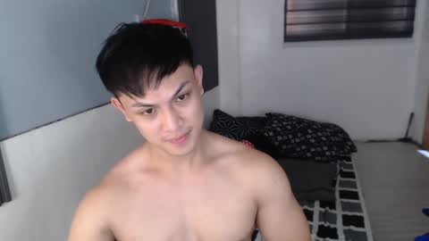 Snapshot of princeadrianx chatting on September 30, 6:08 am Prince Adrian online show from September 30, 6:08 am