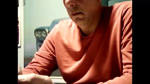 ----- online show from February 26, 7:59 pm