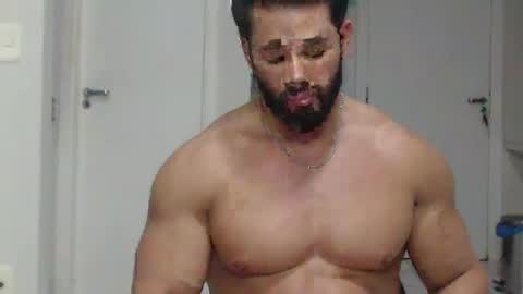 promuscles4u online show from February 18, 11:13 pm