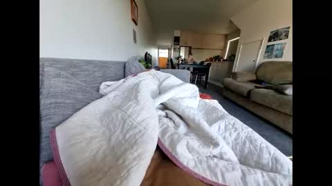 Public online show from February 21, 5:56 am