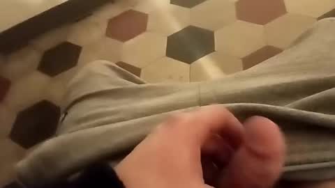 Snapshot of puccciaccios chatting on December 4, 9:46 pm puccciaccios online show from December 4, 9:46 pm