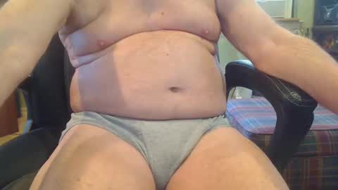 pulltoy1 online show from March 10, 4:03 pm