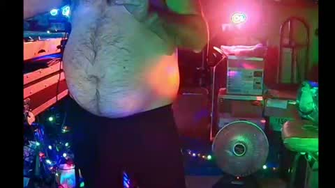 punkrunr083 online show from June 10, 9:33 am