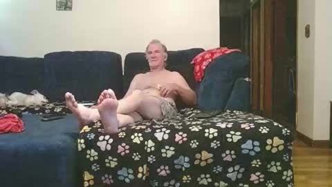 Snapshot of pussy_licker0127 chatting on September 26, 5:43 pm Mark online show from September 26, 5:43 pm