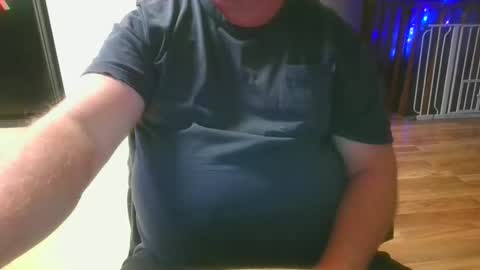 Snapshot of pussylover1365 chatting on January 8, 10:27 pm pussylover1365 online show from January 8, 10:27 pm