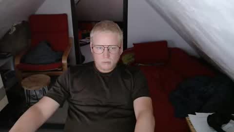 pussylovercb online show from September 12, 9:31 am