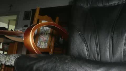 pytongru70 online show from January 6, 4:23 pm