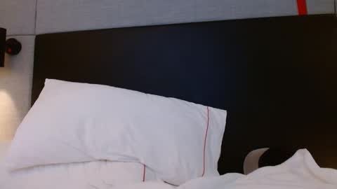 qualitative online show from October 27, 4:59 am