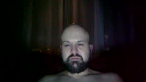 Snapshot of quebecboy233 chatting on January 25, 1:54 am quebecboy233 online show from January 25, 1:54 am