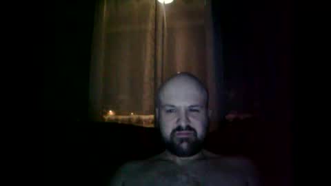 Snapshot of quebecboy233 chatting on February 18, 1:54 am quebecboy233 online show from February 18, 1:54 am